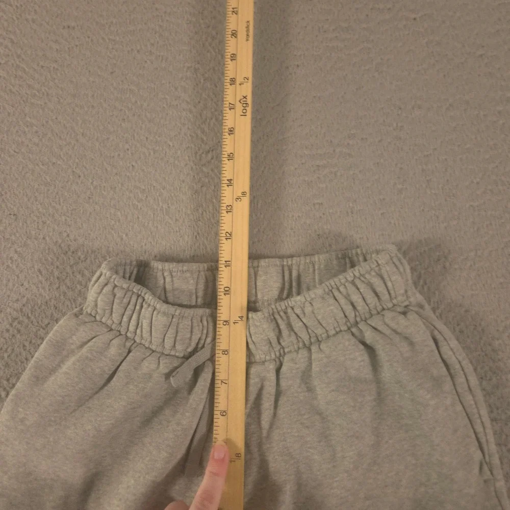 Nike Sweatpants Womens XS Grey Sportswear Club Fleece Mid-Rise Joggers Tapered